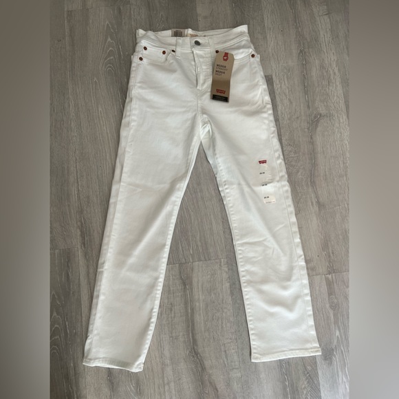 BRAND NEW WITH TAGS WEDGIE STRAIGHT FIT WOMEN'S JEANS - Picture 8 of 11